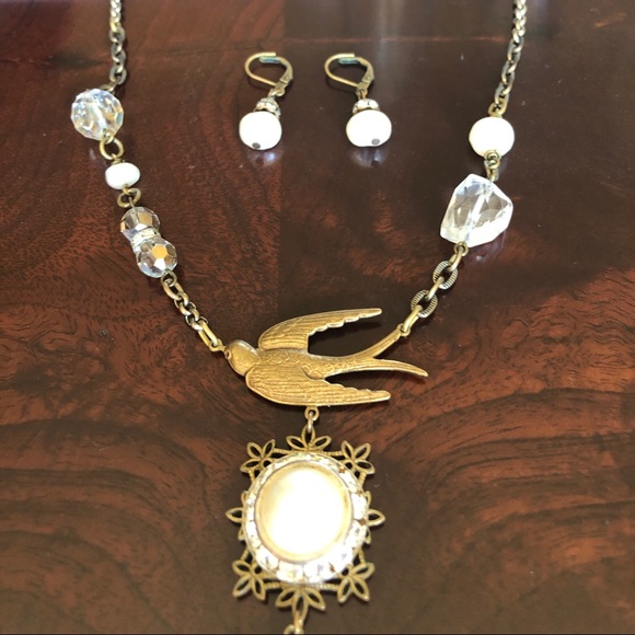 Handmade Necklace & earring set - Picture 7 of 10